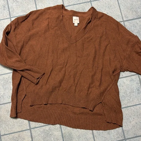 Maeve Relaxed V-Neck Sweater - Camel - Picture 2 of 6